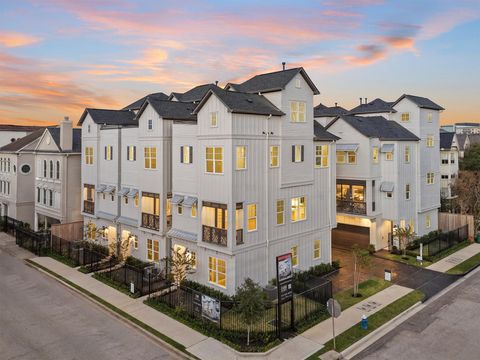 4030 Blossom Street Houston TX 77007