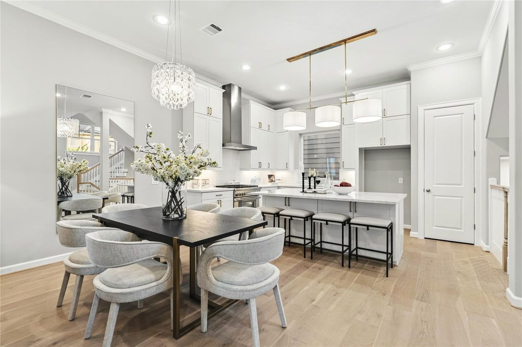 Photo of 4030 Blossom Street, Houston, TX 77007 (MLS # 45357546)