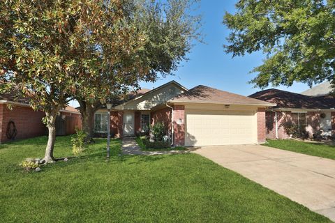 Photo of 3714 Colleen Woods Circle, Houston, TX 77080 (MLS # 10659561)