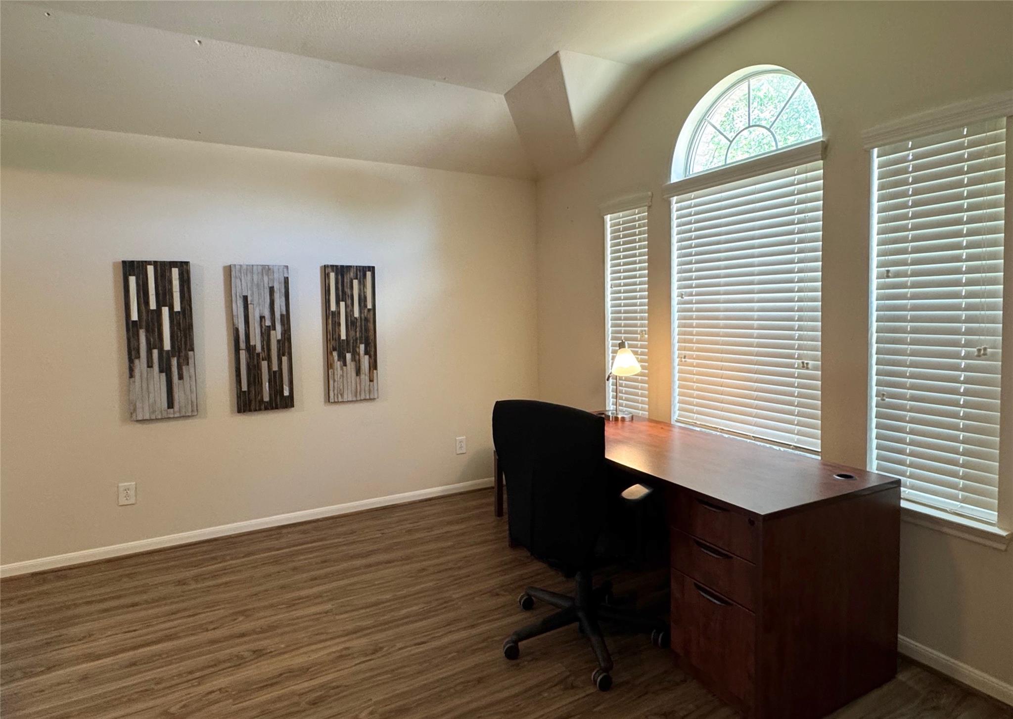 21818 Saragosa Pond Lane