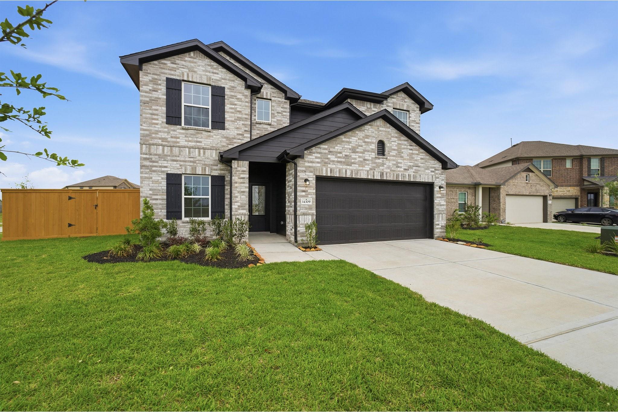 14309 Pine Cliffs Drive