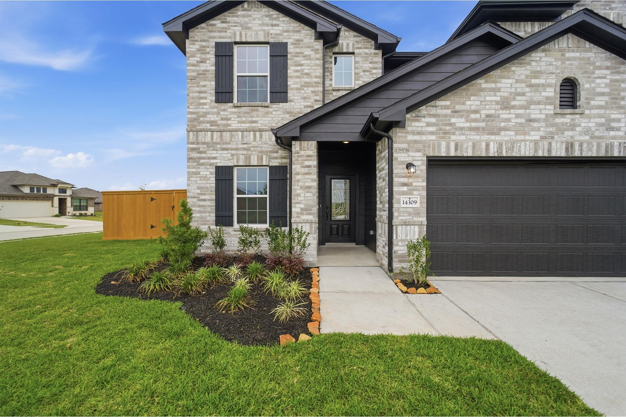 14309 Pine Cliffs Drive