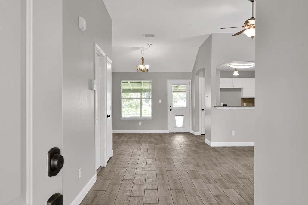 Photo of 207 Leisure Lane, Montgomery, TX 77356 (MLS # 91575612)