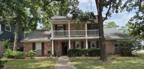 Photo of 1015 Woodfield Lane, Houston, TX 77073 (MLS # 83177562)