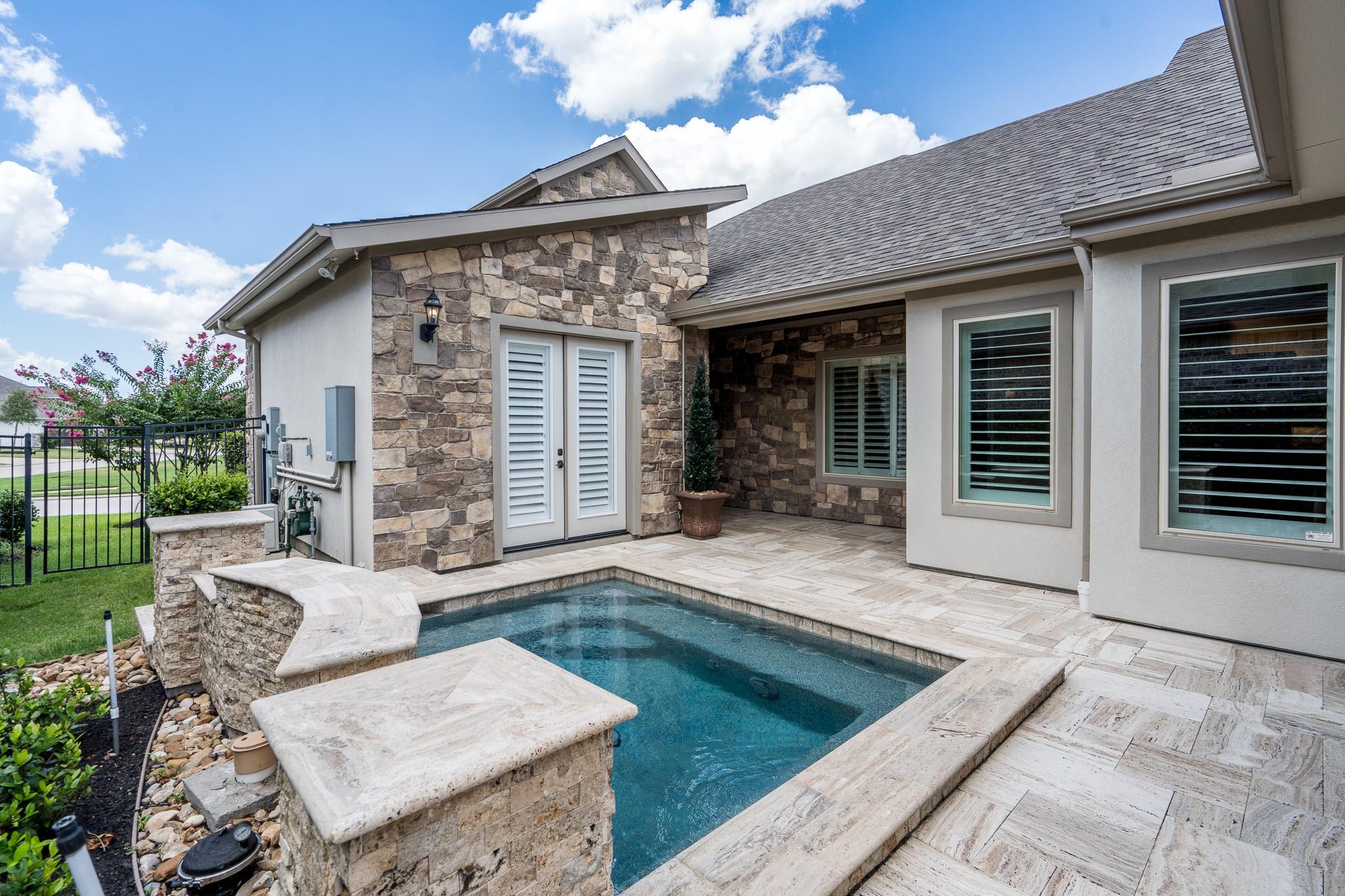 10726 Hilltop Harbor Way