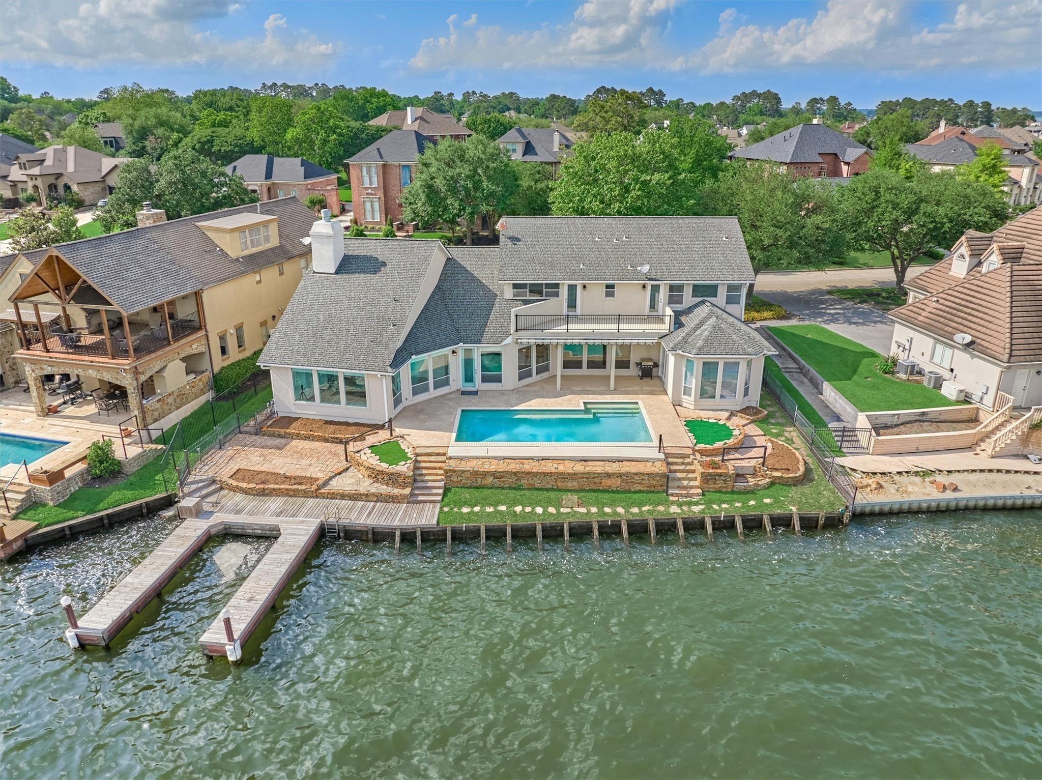 469 Edgewood Drive