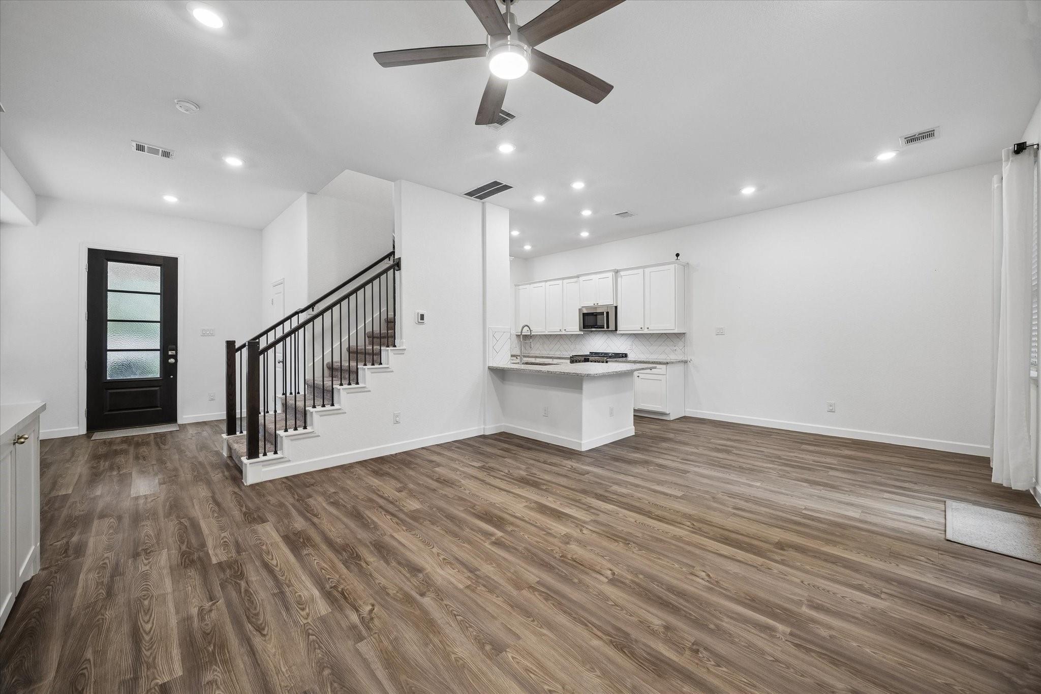 5102 Chapel Heights Drive