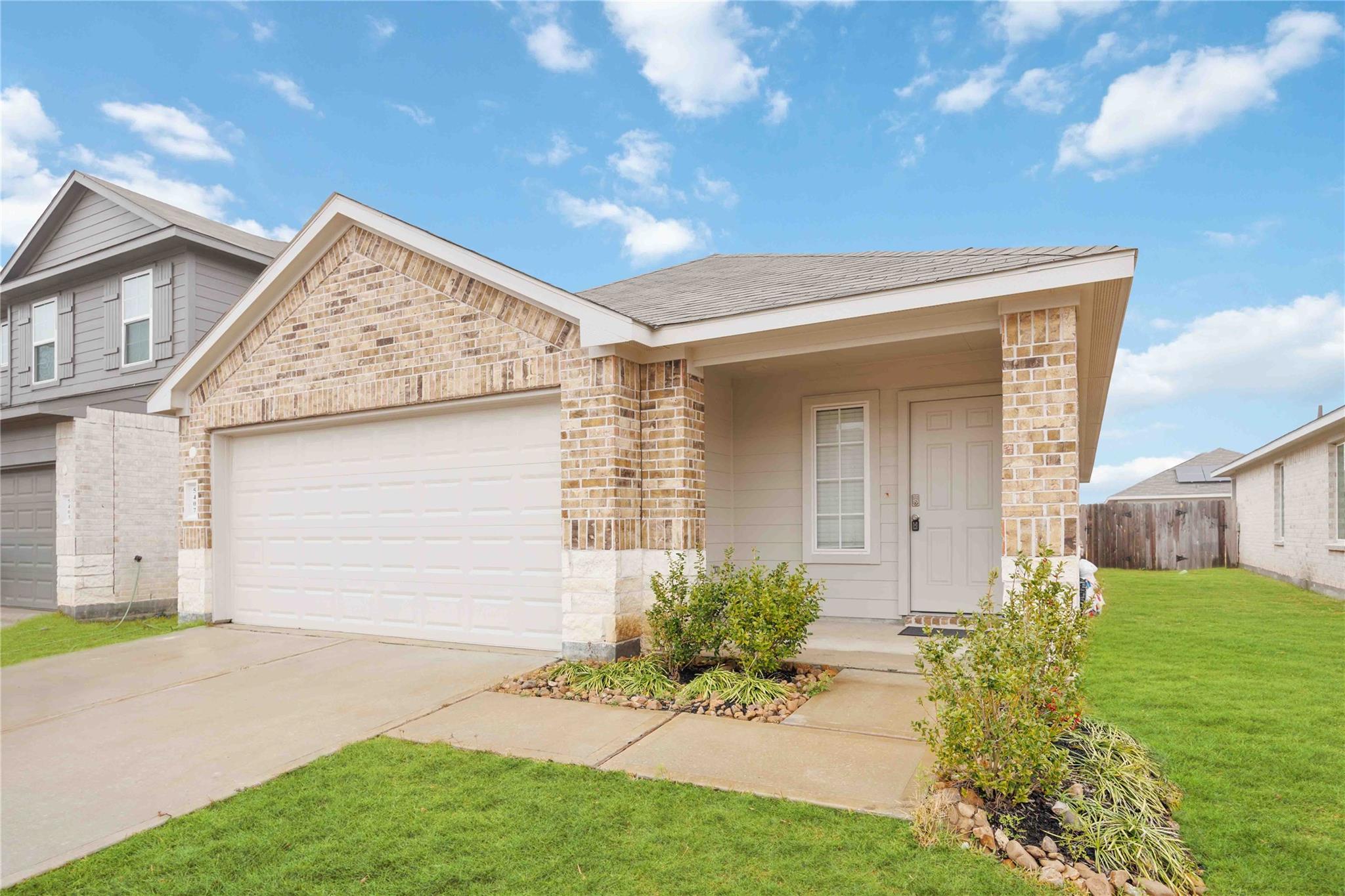 5407 Tuscany Hills Lane