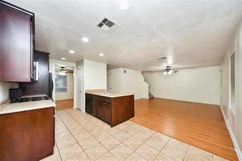 Tiny photo for 915 Grand Plains Drive, Houston, TX 77090 (MLS # 5164121)