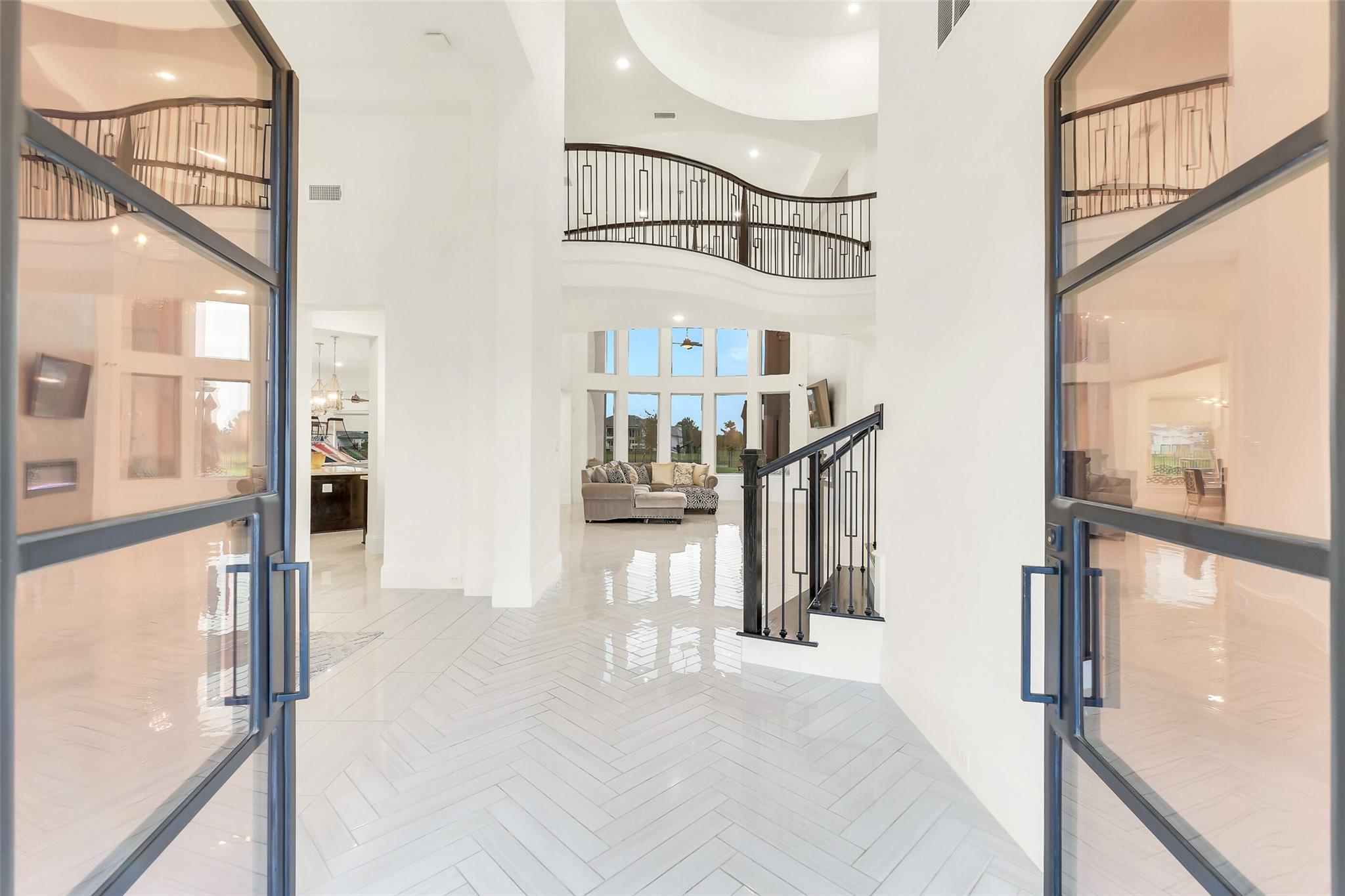 19303 Tree Canopy Court