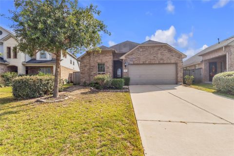 Photo of 4819 Eagles Glen Drive, Houston, TX 77069 (MLS # 85785165)