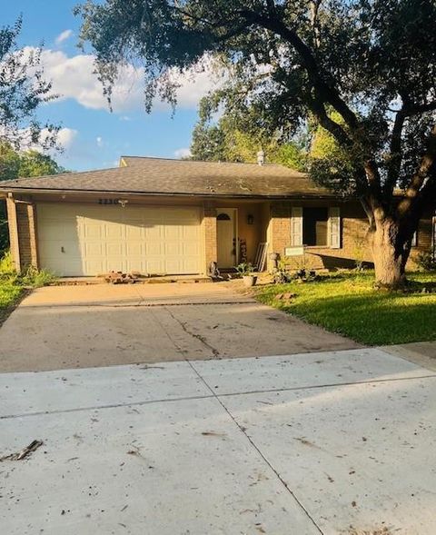 Photo of 2230 Fall Meadow Drive, Missouri City, TX 77459 (MLS # 67323671)