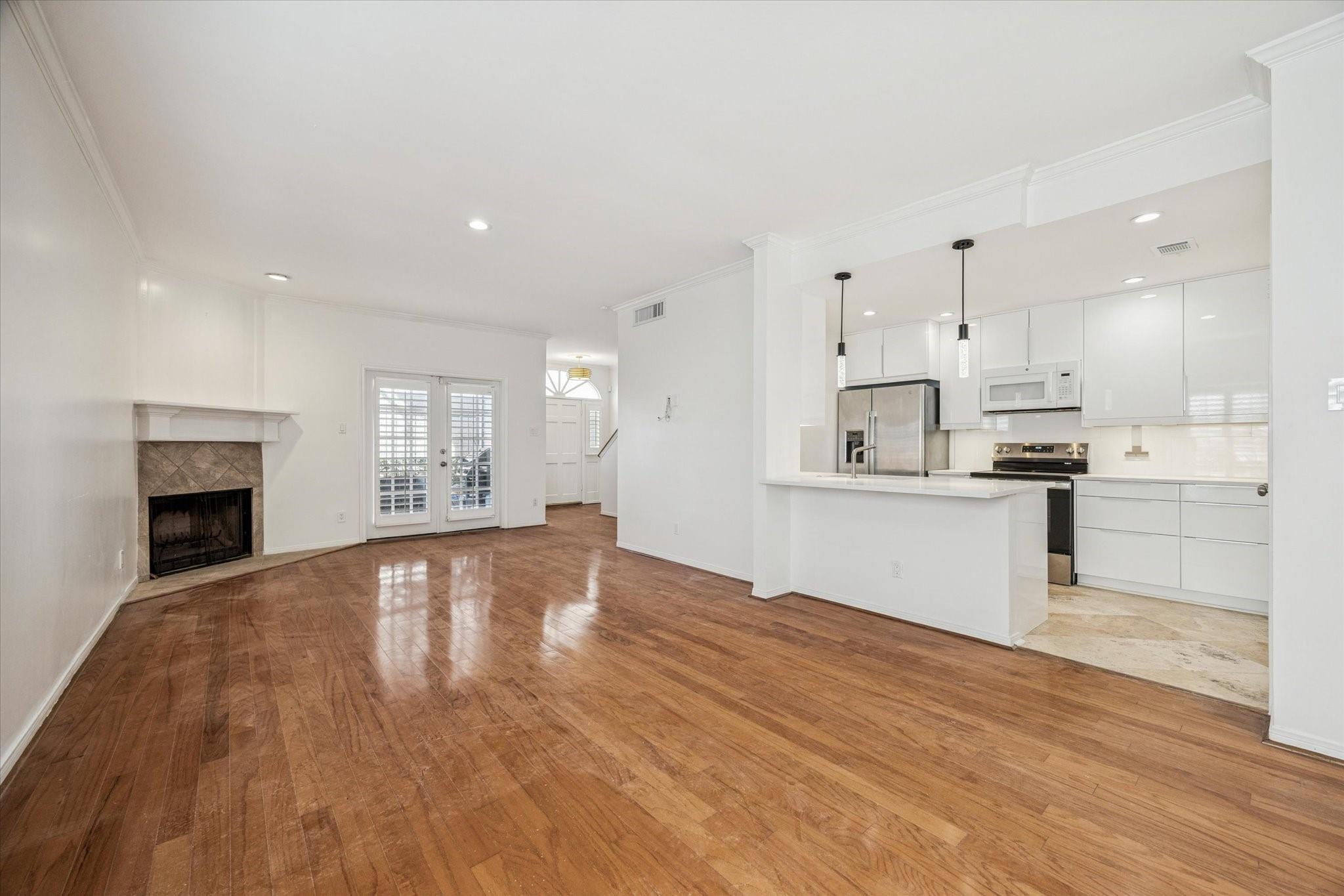 2220 Bering Drive 26