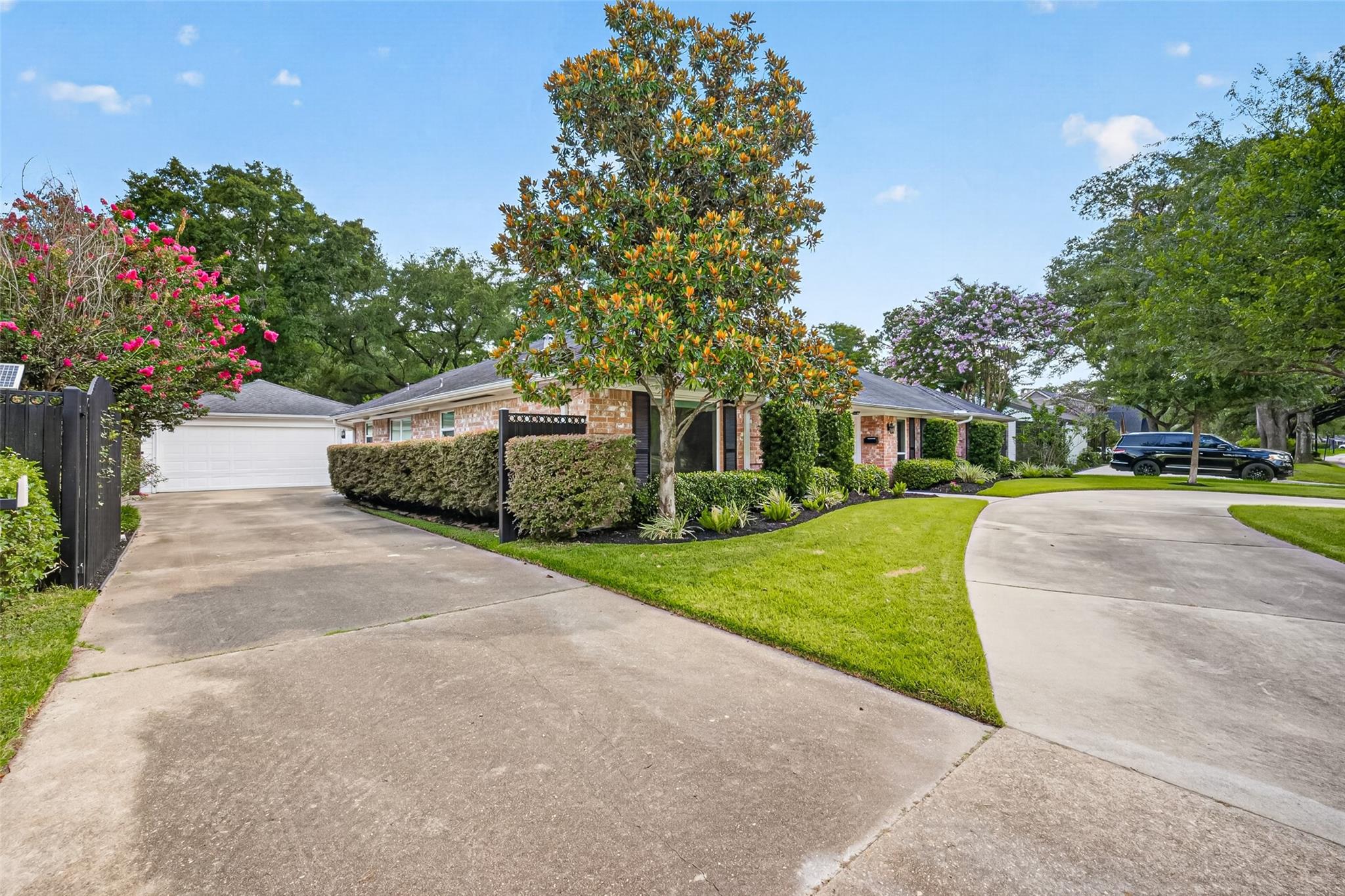 10118 Briar Forest Drive