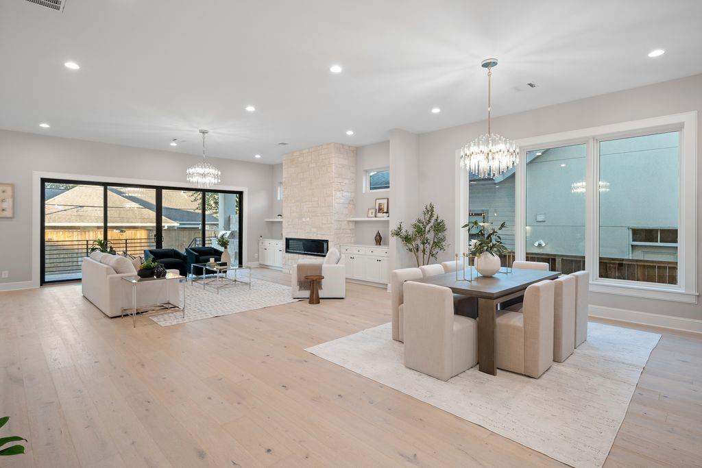 2046 Macarthur Street