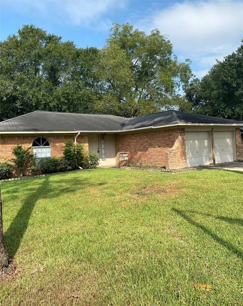 Photo of 410 Merrymount Court, Katy, TX 77450 (MLS # 56954439)