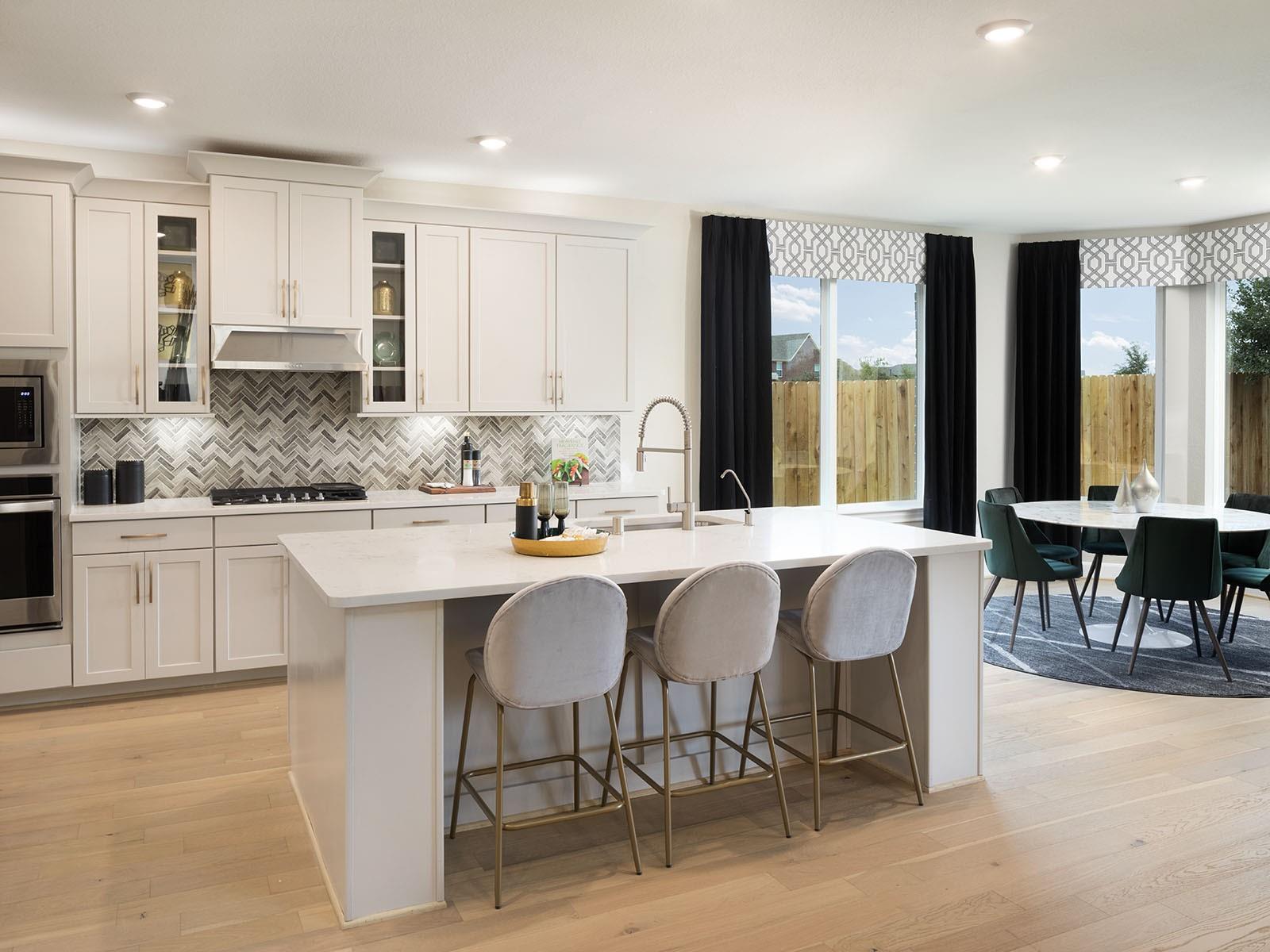 5232 Autumn Hills Trail