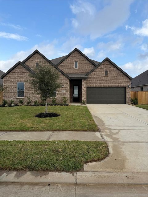 Photo of 6010 Marina Ray Drive, Baytown, TX 77521 (MLS # 87393440)