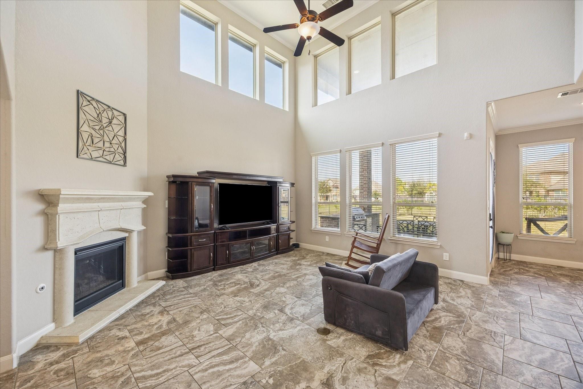 3525 Manor View Court