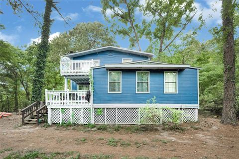 Photo of 203 Lazy Hollow Lane, Livingston, TX 77351 (MLS # 32293760)