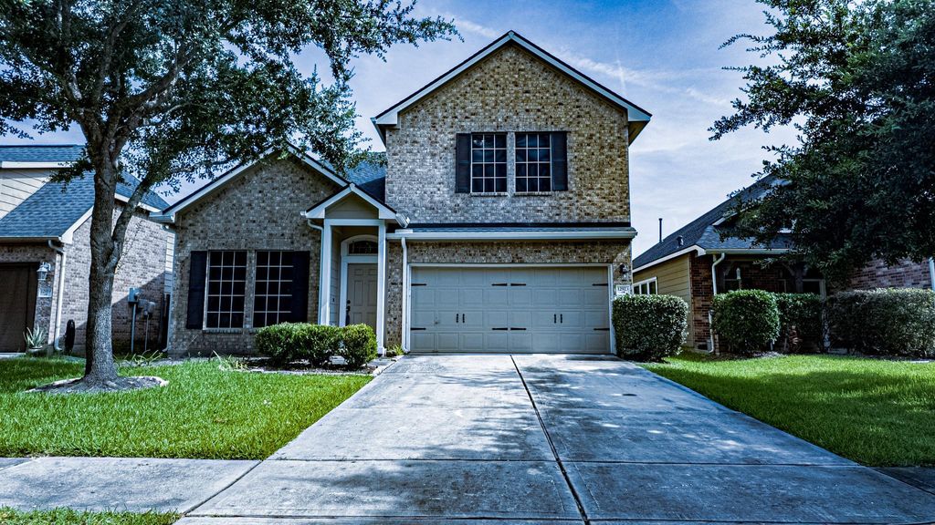 Photo of 12923 Pecan Shores Drive, Houston, TX 77044 (MLS # 13707340)