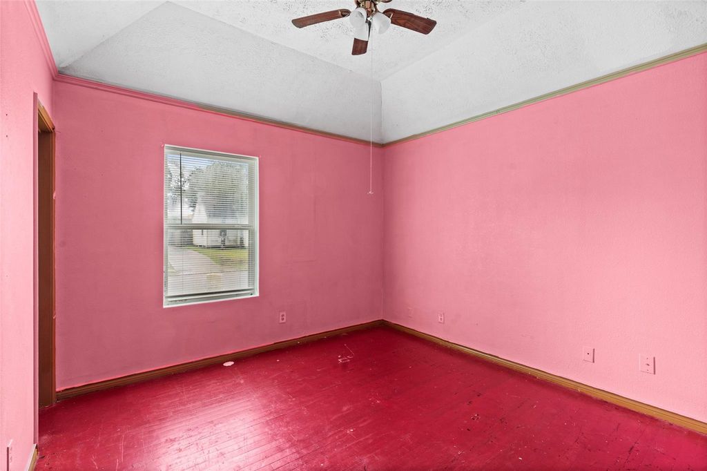 Photo of 213 Olive Avenue, Pasadena, TX 77506 (MLS # 67688653)