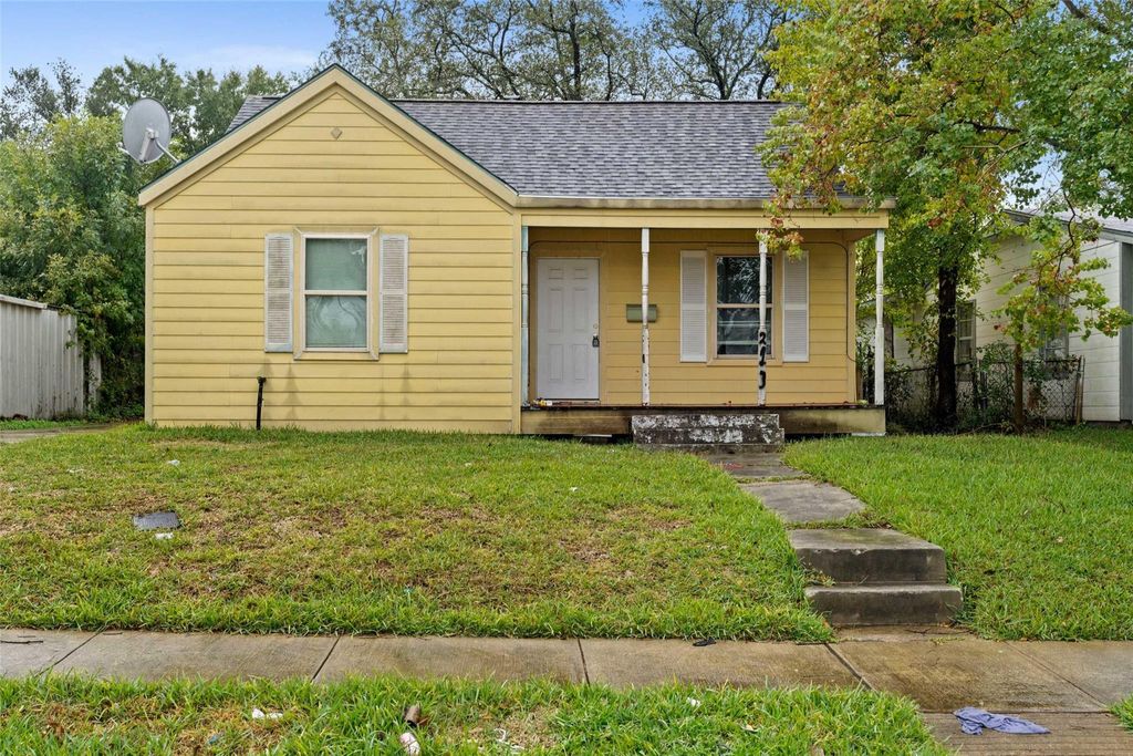 Photo of 213 Olive Avenue, Pasadena, TX 77506 (MLS # 67688653)