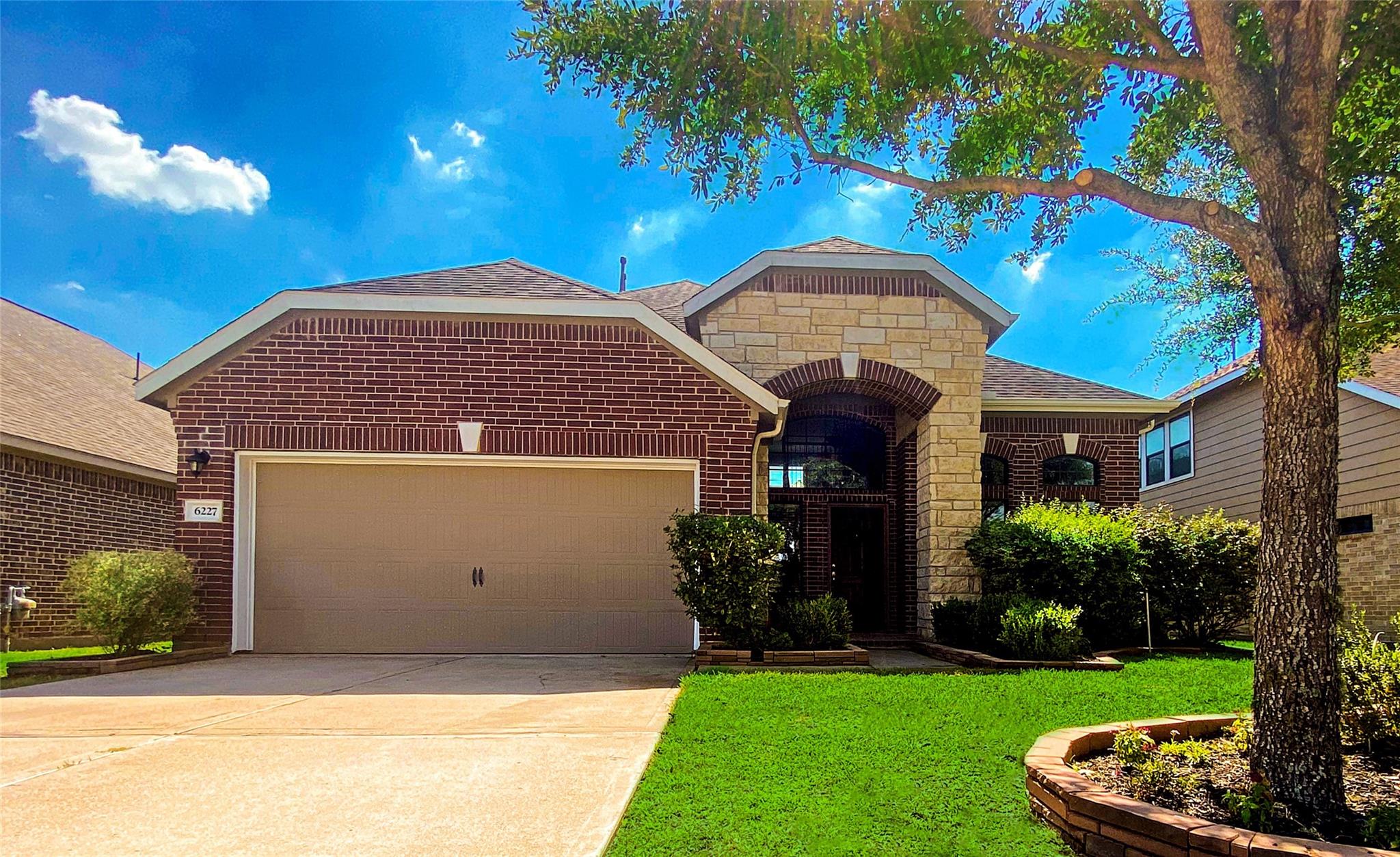 6227 Carnaby Lane