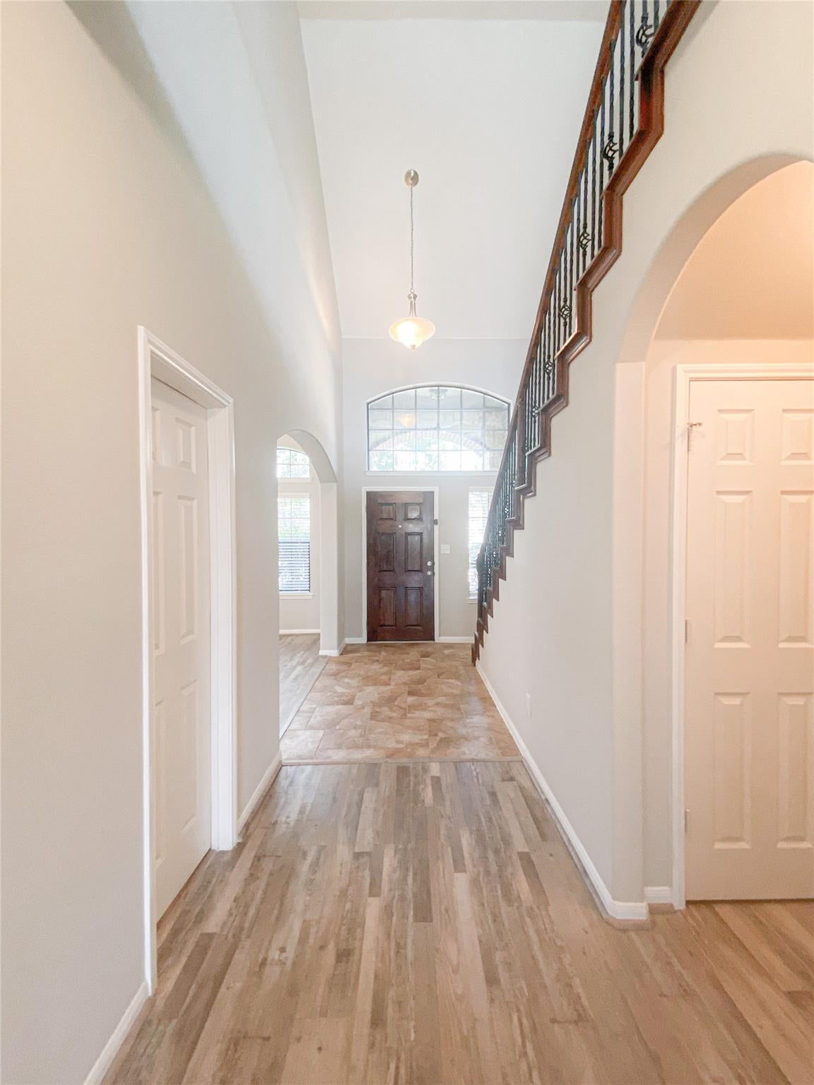 6227 Carnaby Lane
