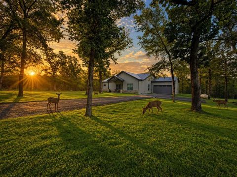 Photo of 176 Cr 770, Donie, TX 75838 (MLS # 8151612)