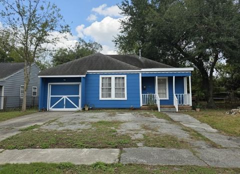 Photo of 8226 Barkley Street, Houston, TX 77017 (MLS # 13602786)