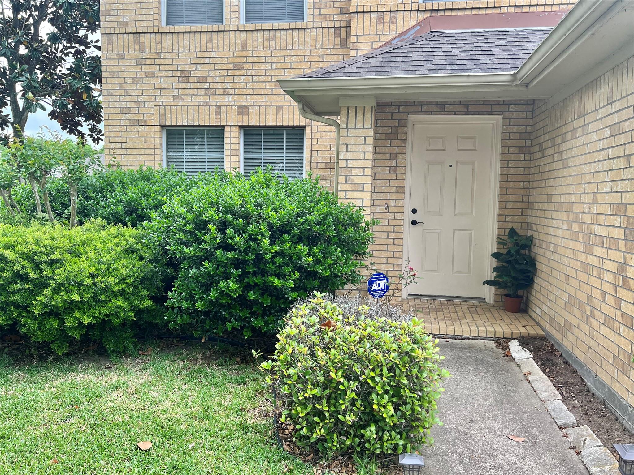 155 Green Isle Avenue