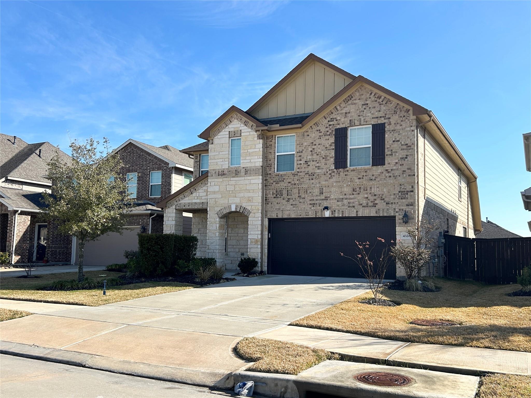 4326 Pale Fox Lane