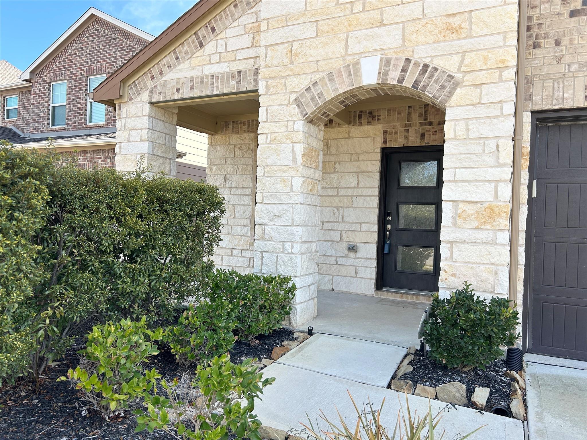 4326 Pale Fox Lane