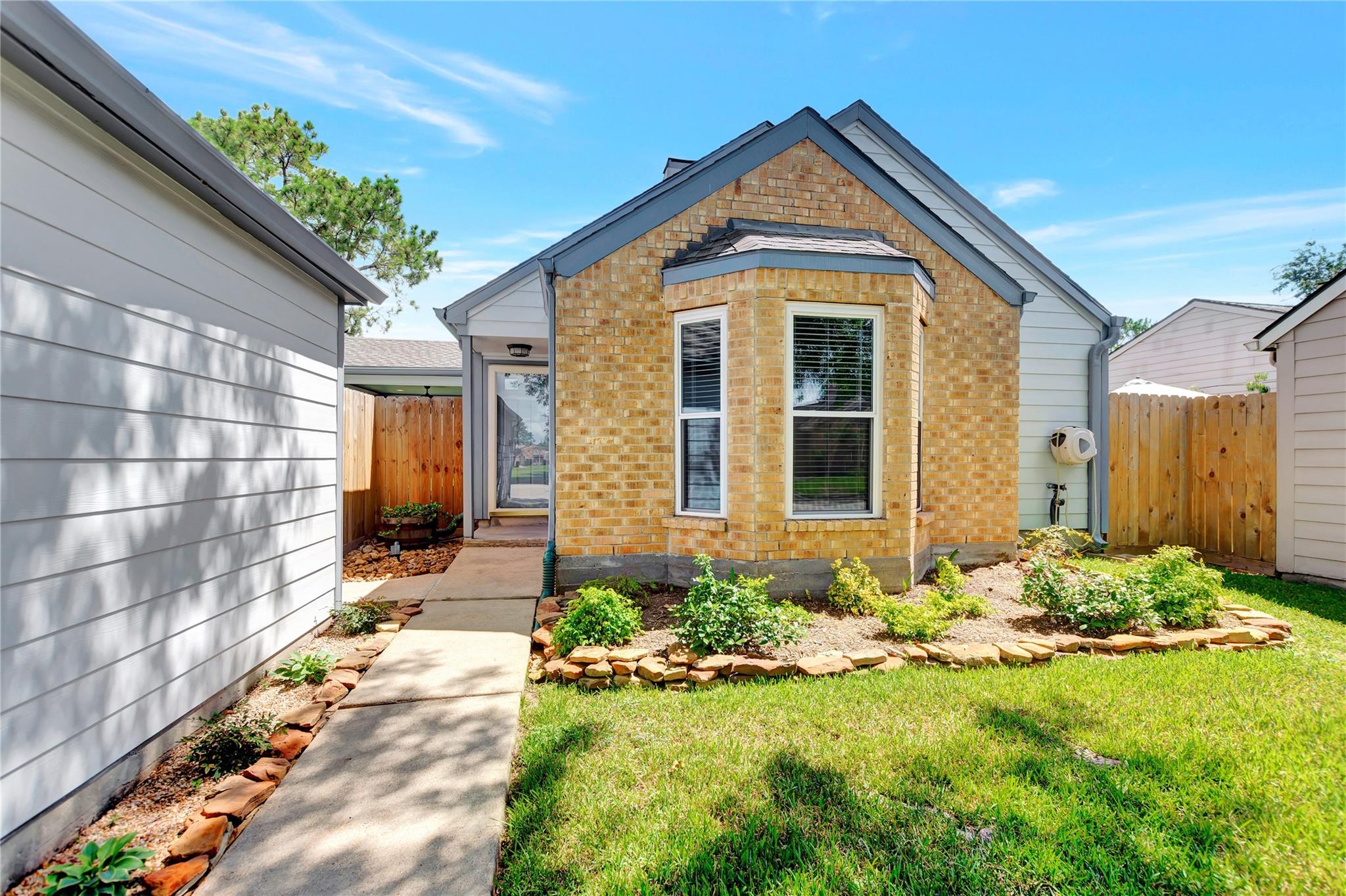 16707 Ashmoor Court
