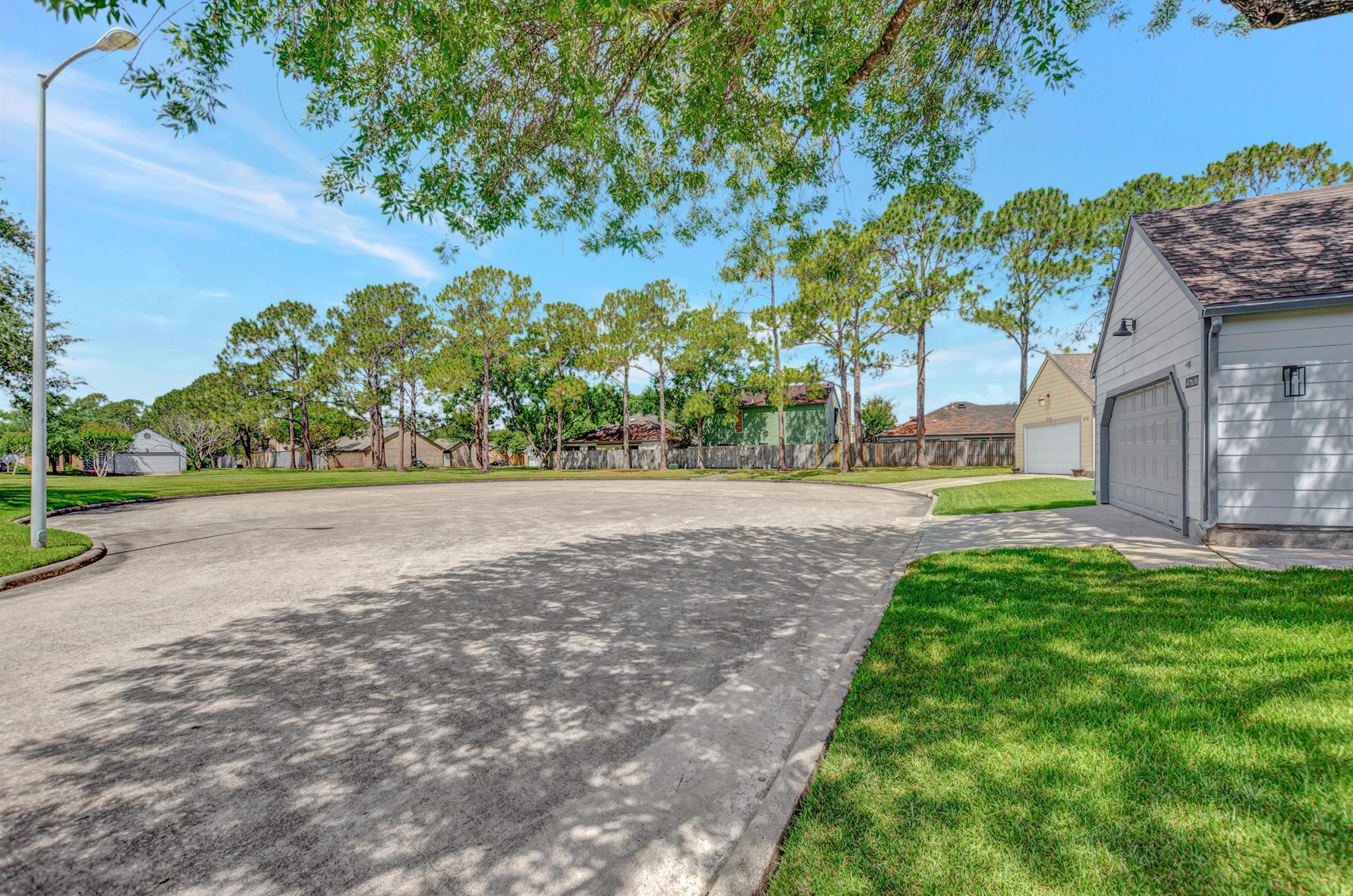 16707 Ashmoor Court