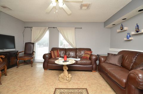 Photo of 13102 Richmond Avenue, Houston, TX 77082 (MLS # 18689339)