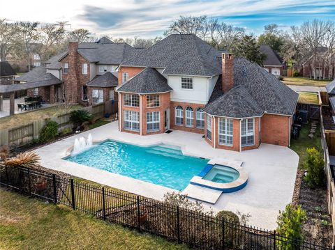 Photo of 1714 Forestlake Drive, Sugar Land, TX 77479 (MLS # 17401130)