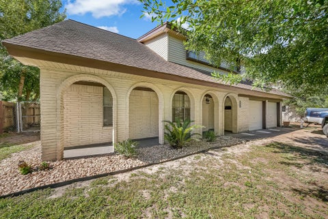 Photo of 1410 Parkside Drive, Pasadena, TX 77502 (MLS # 58387101)