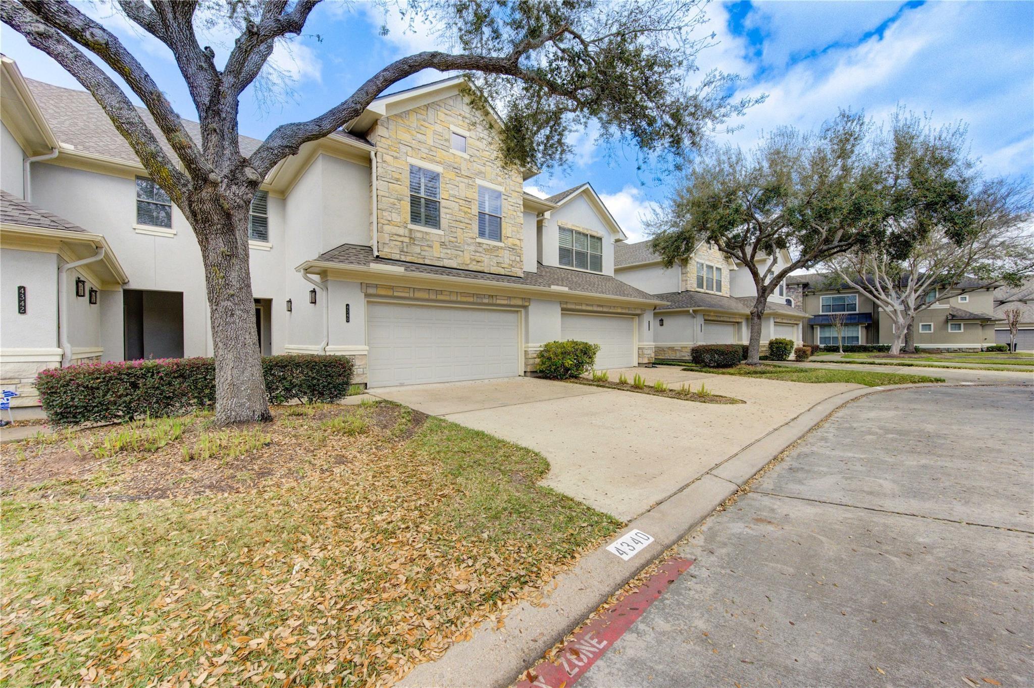 4340 Lake Walk Court
