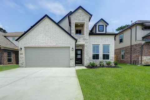 Photo of 2004 Sugarberry Gully Lane, Conroe, TX 77301 (MLS # 22976709)