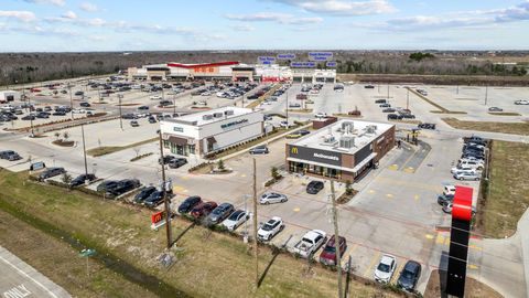 Tiny photo for 4011 Kinsey Street, Iowa Colony, TX 77583 (MLS # 90307762)