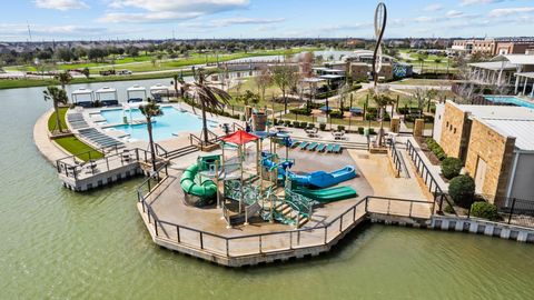 Tiny photo for 4011 Kinsey Street, Iowa Colony, TX 77583 (MLS # 90307762)