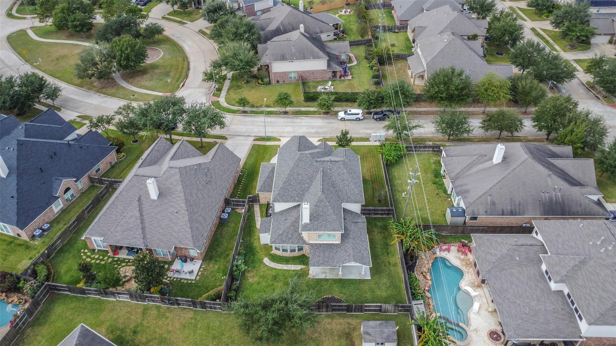 22014 E Canary Yellow Circle