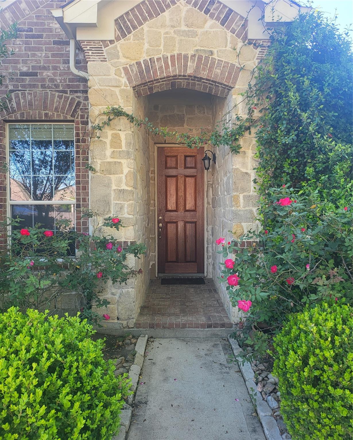 606 Admiral Bay Lane