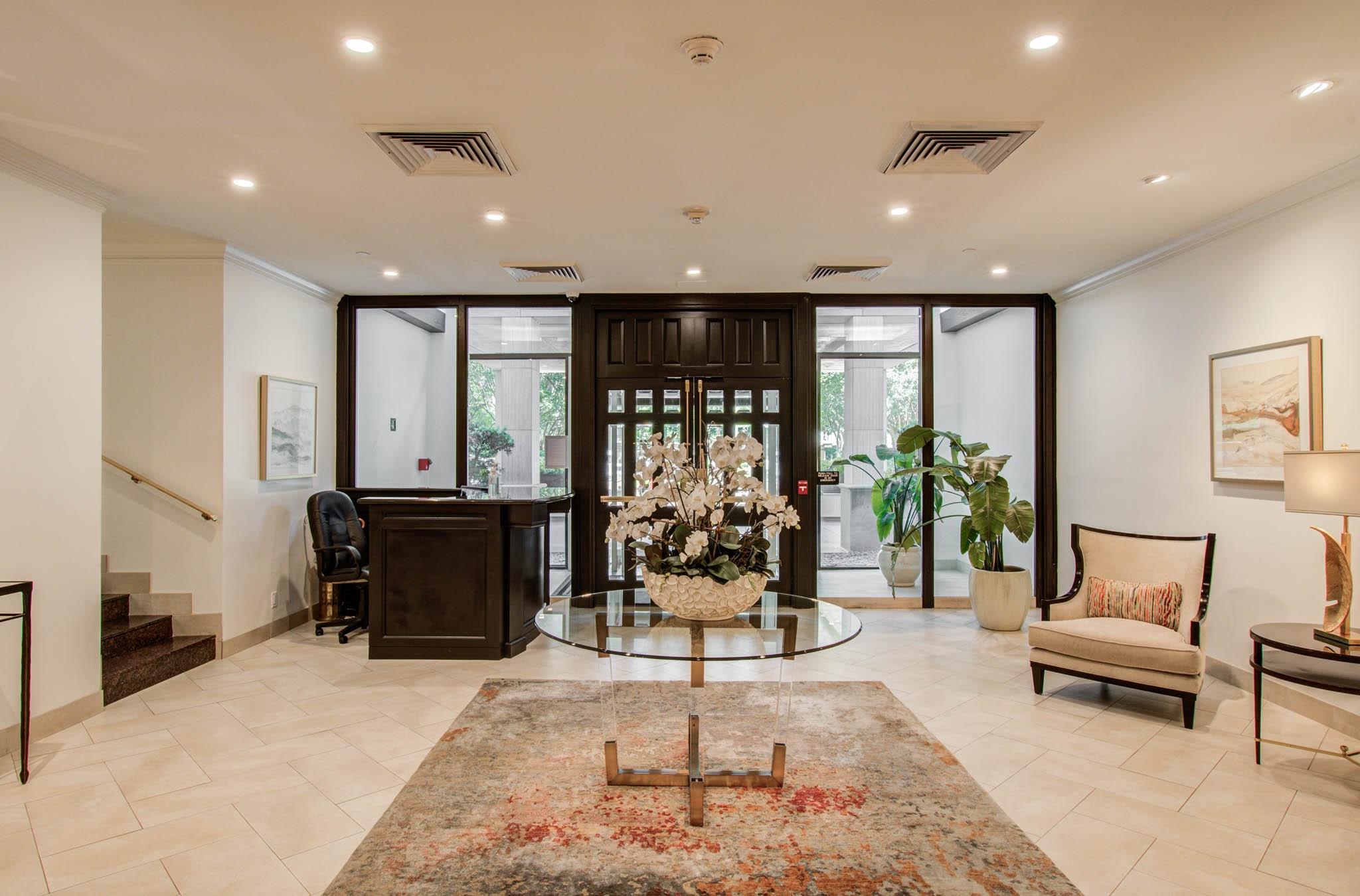 651 Bering Drive 1502