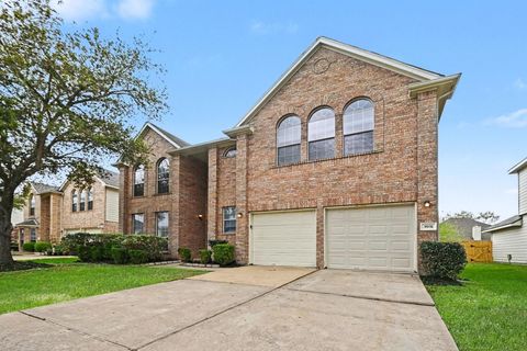 Photo of 3931 Oak Plank Road, Fresno, TX 77545 (MLS # 38211727)