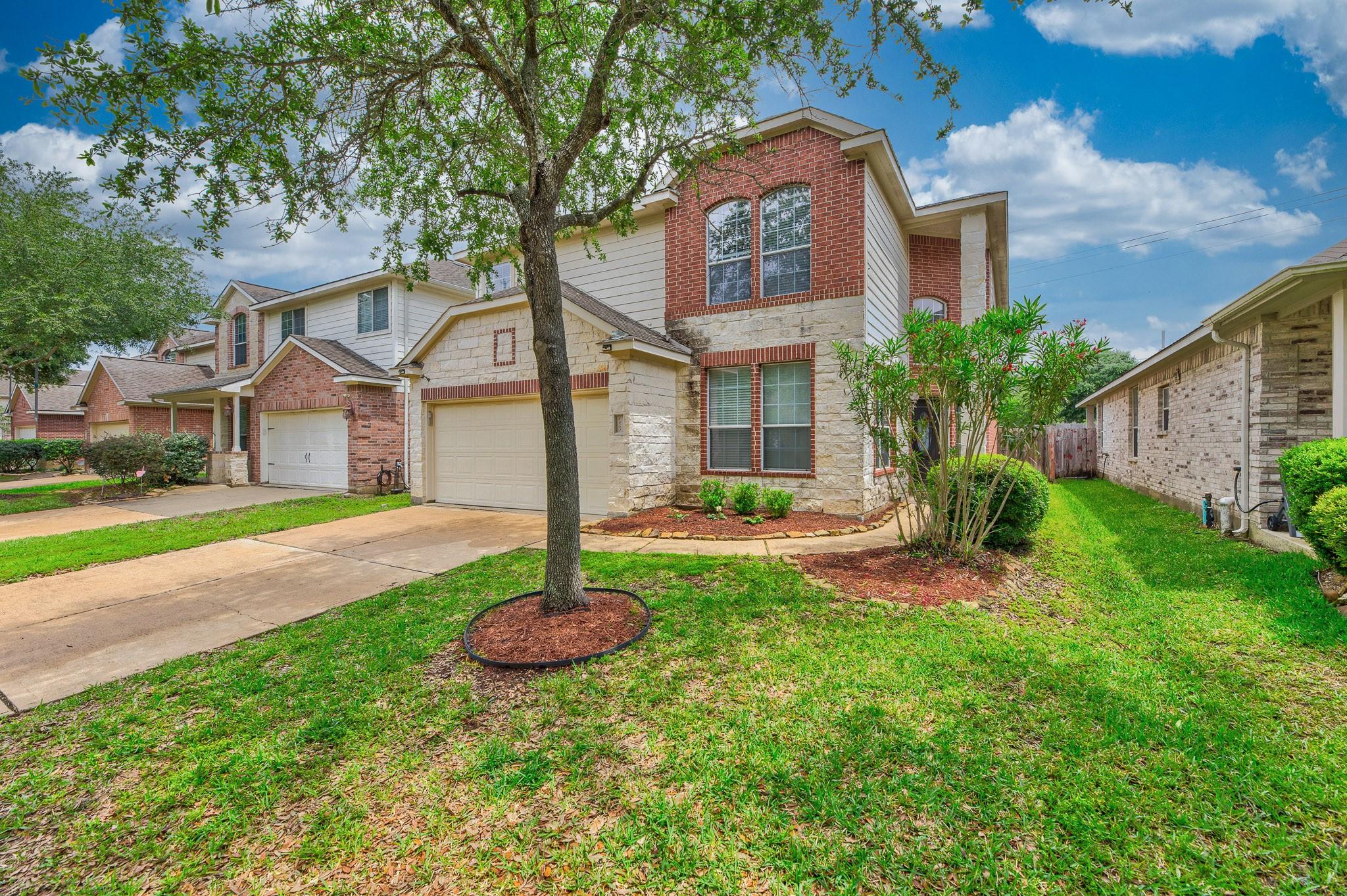 6451 Applewood Forest Dr