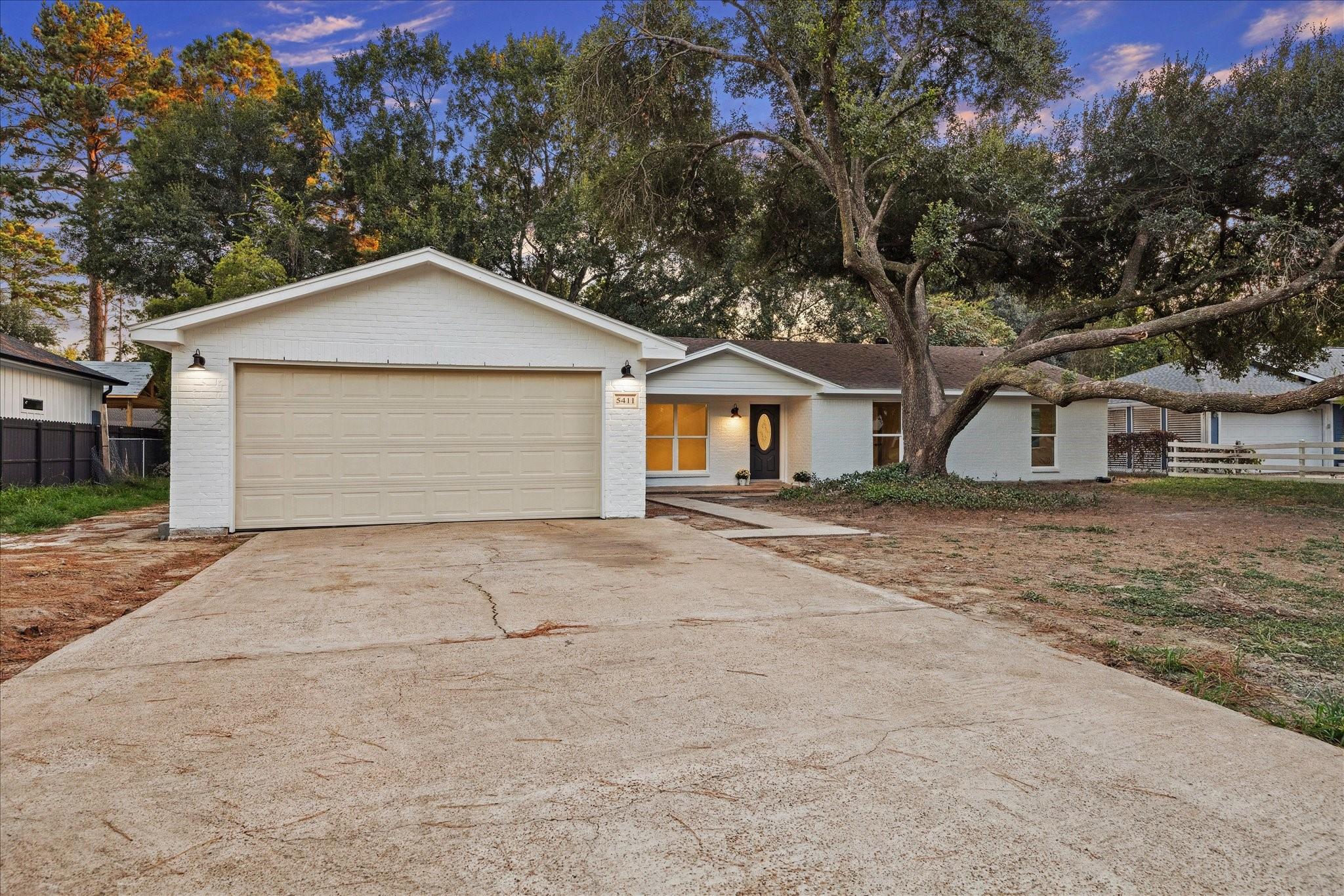 5411 Logston Lane