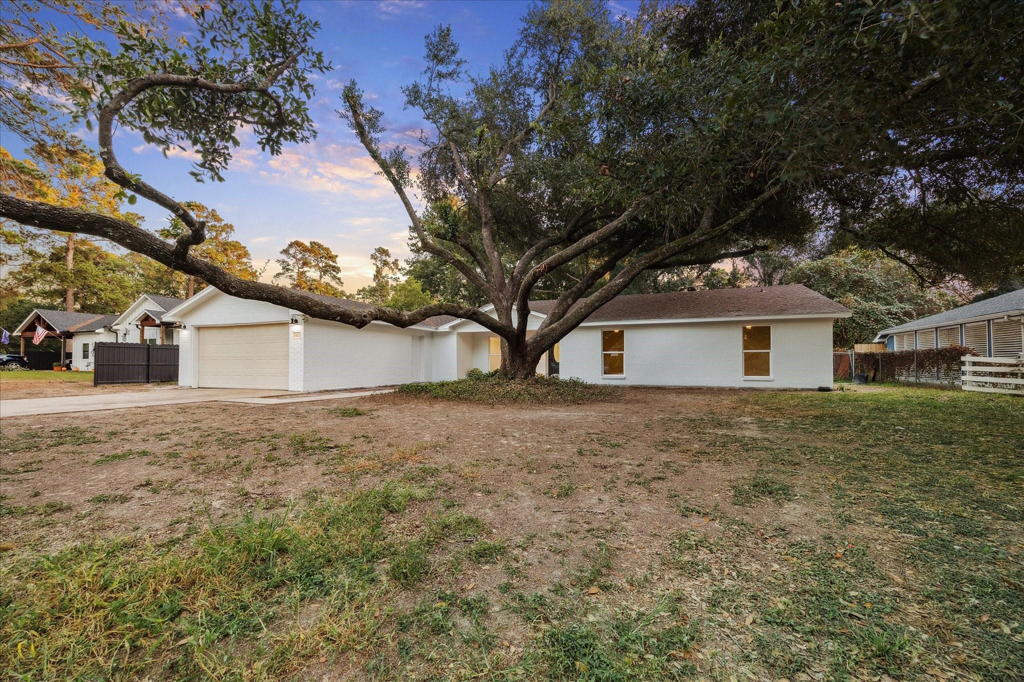 5411 Logston Lane